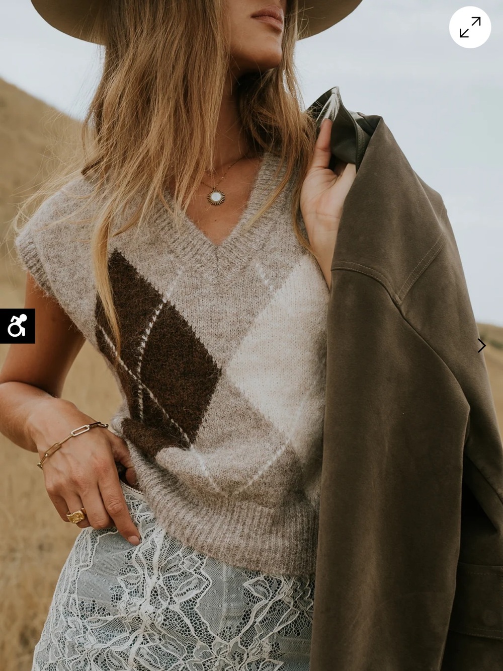 Argyle V-Neck Knit Sweater Vest in Taupe & Brown